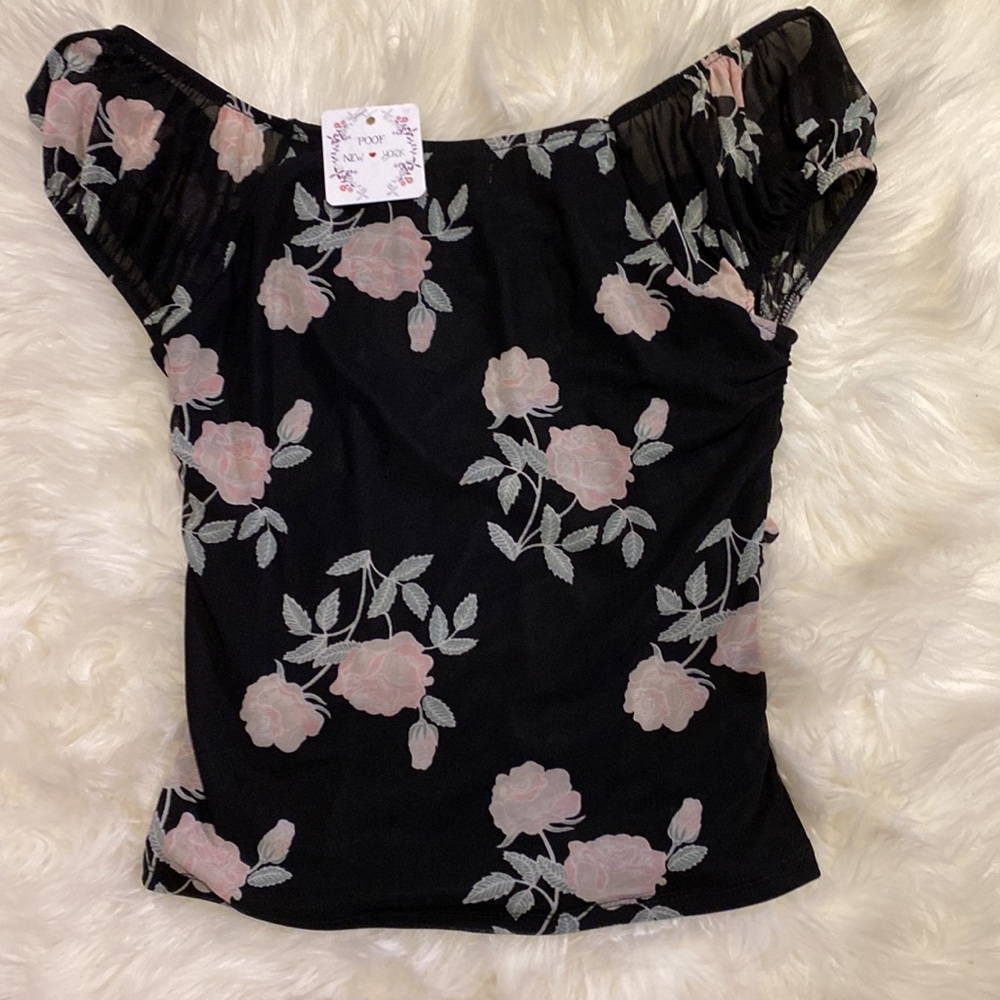 Poof New York Black Roses Floral Off the Shoulder Blouse Women’s Size Small NWT - Picture 5 of 5